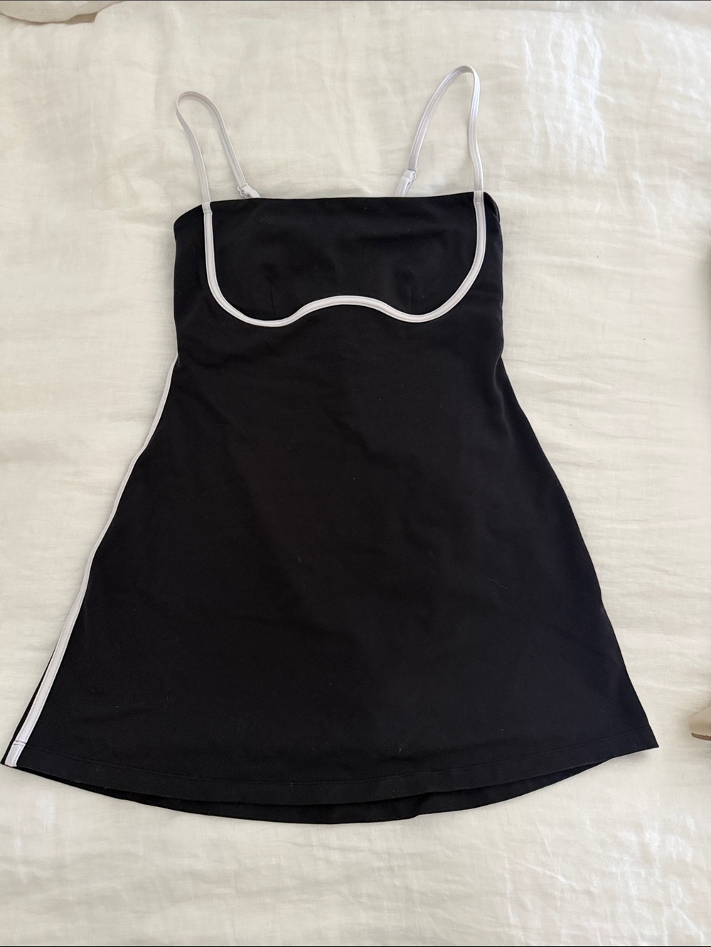 Alo Yoga Airbrush Streamlined Dress- Size M - Like New